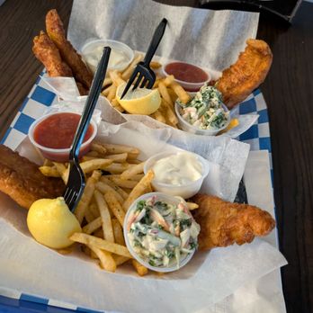 The Current Seafood Bar - Seafood Near Me - Sanford, Florida