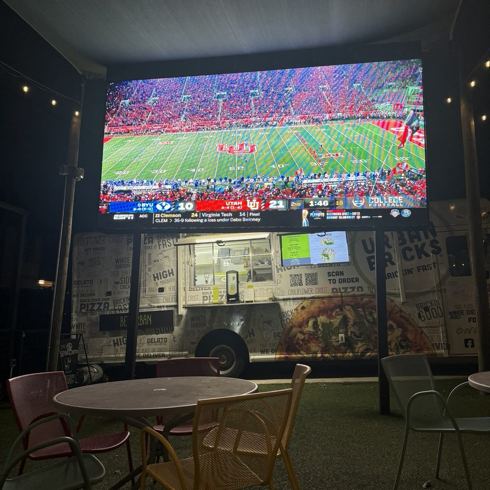 Mcintyre's Southtown - Sports Bars Near Me - San Antonio, Texas