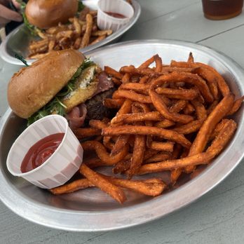Rodeo Goat - Goat perfect - Burgers Near Me - Houston, Texas Rodeo Goat - Goat perfect - Burgers Near Me - Houston, Texas
