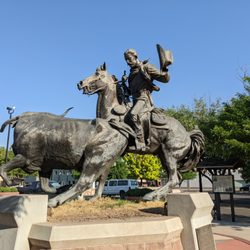 John Simpson Chisum Equestrian Statue - John Simpson Chisum Equestrian Statue, Roswell