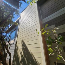 Chavez Handyman & More - New sidding with prime