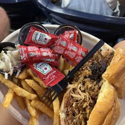 Pulled pork sandwich Pulled pork sandwich