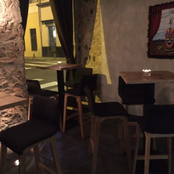 Puzzle bar - Tables - Cocktail Bars Near Me - Nice, 06