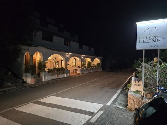 La Taverna Del Leone by null