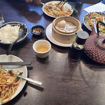 Plum Valley - Dim Sum Near Me - London, XGL