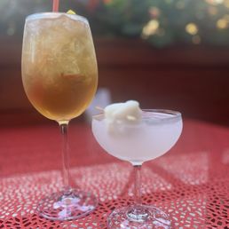 The Franklin Spritz and Lychee Me cocktails