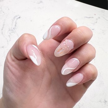 Kissme Nail Spa - Nail Salons Near Me - McLean, Virginia Kissme Nail Spa - Nail Salons Near Me - McLean, Virginia