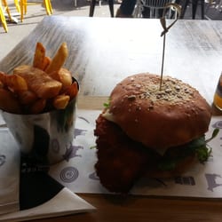 Burger Lounge