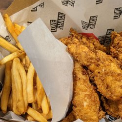 Love Shack - Chicken Tenders (7ct) & Fries