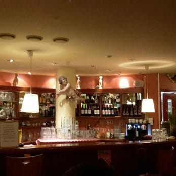 MorriSon's - Steakhouses Near Me - Helsinki, 18 MorriSon's - Steakhouses Near Me - Helsinki, 18