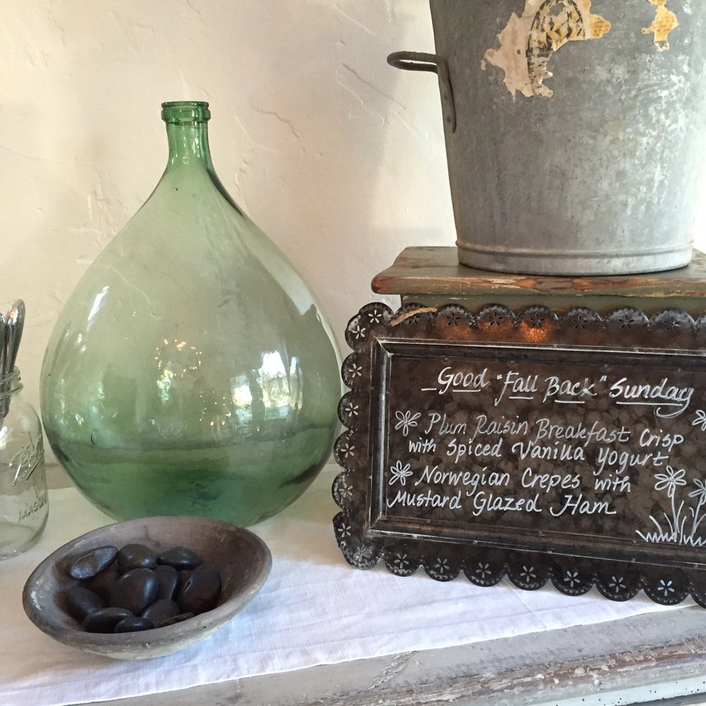 An Inn 2 Remember - Menu display - Bed & Breakfast Near Me - Sonoma, California