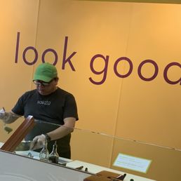He Could be a lot nicer and not so Rude when asking for the toppings.