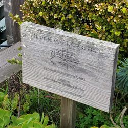 Hidden Garden Steps - Sign/artists