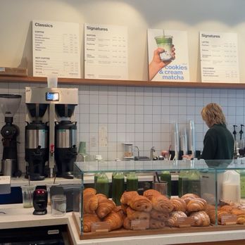 Blank Street - Inside - Coffee & Tea Near Me - Washington, DC, District of Columbia
