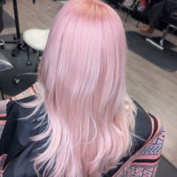 The Hair Connection - I am so happy with my color, cut, and blowout! Thank you Beatrice. - Hair Salons Near Me - Modesto, California The Hair Connection - I am so happy with my color, cut, and blowout! Thank you Beatrice. - Hair Salons Near Me - Modesto, California