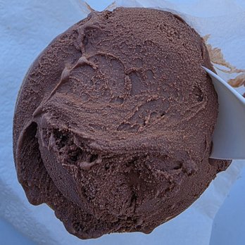 Gulino Gelato - Belgian chocolate - Gelato Near Me - Half Moon Bay, California Gulino Gelato - Belgian chocolate - Gelato Near Me - Half Moon Bay, California