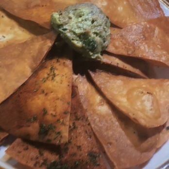 Life Bistro - Pita Chips & Guacamole - Vegan Near Me - Atlanta, Georgia