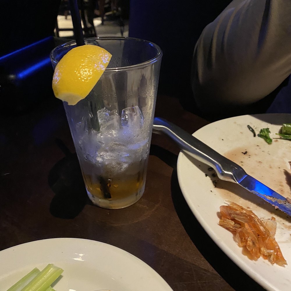 Yard House - Empty iced tea entire dinner - New American Near Me - Carlsbad, California Yard House - Empty iced tea entire dinner - New American Near Me - Carlsbad, California