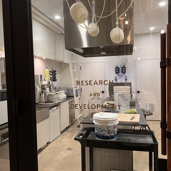Audrey - Tear kitchen - American Near Me - Nashville, Tennessee Audrey - Tear kitchen - American Near Me - Nashville, Tennessee