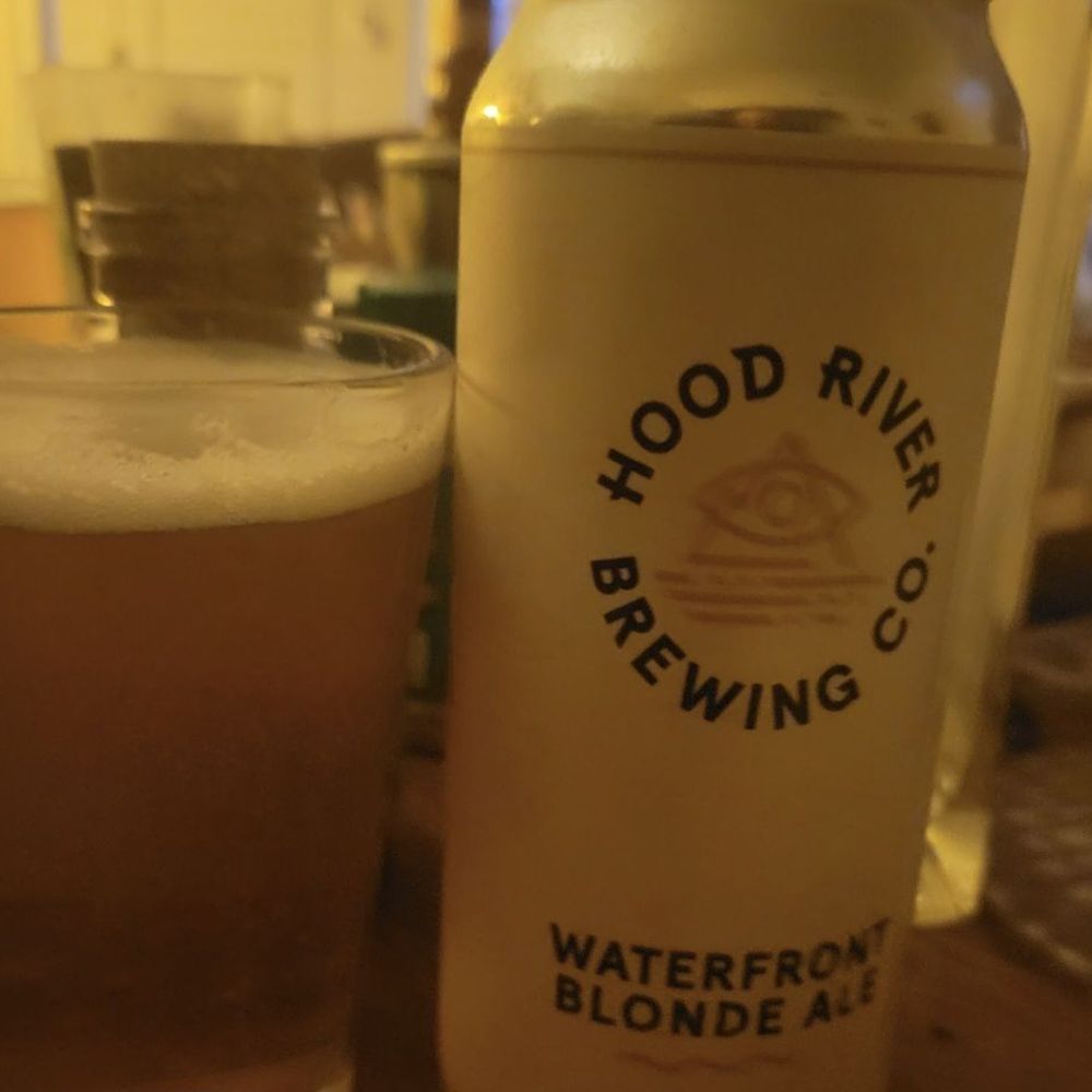 Hood River Brewing - I loved the Waterfront Blonde Ale! - Breweries Near Me - Hood River, Oregon Hood River Brewing - I loved the Waterfront Blonde Ale! - Breweries Near Me - Hood River, Oregon