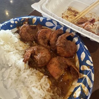 Giovanni’s Shrimp - Seafood Near Me - Honolulu, Hawaii