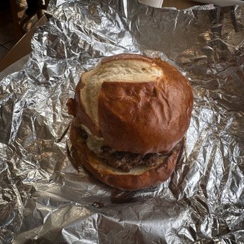 The Burger Point - Burger Point smash burger - Burgers Near Me - Chicago, Illinois