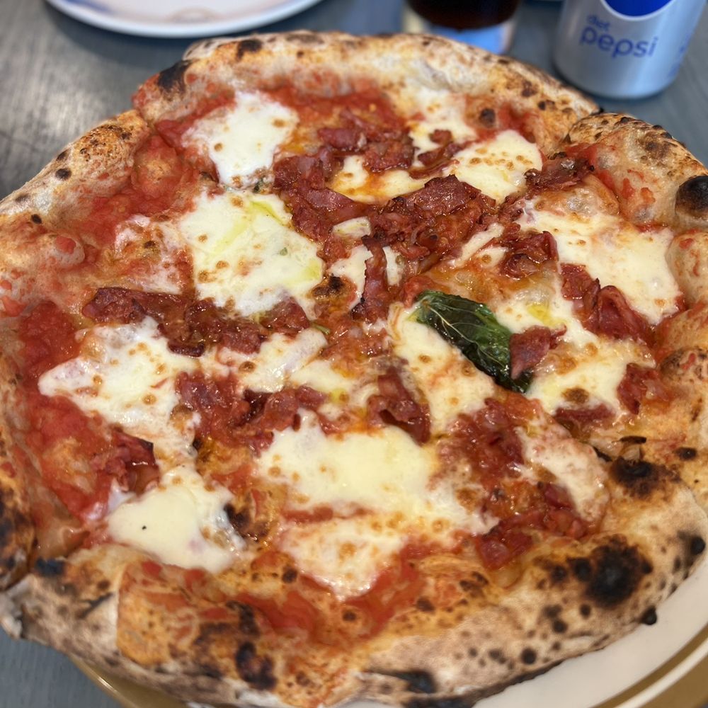 Song E Napule - Rutherford - Diavola - Pizza Near Me - Rutherford, New Jersey