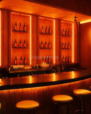 Unglo Thai Restaurant and Bar by null