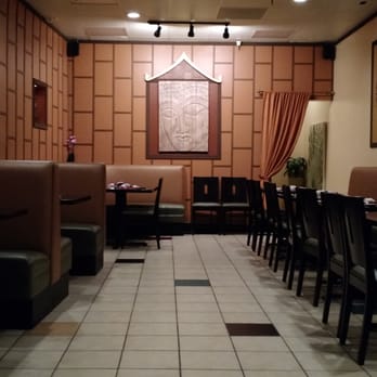 Molly's Thai Ban - Tom Yum - Thai Near Me - Phoenix, Arizona Molly's Thai Ban - Tom Yum - Thai Near Me - Phoenix, Arizona