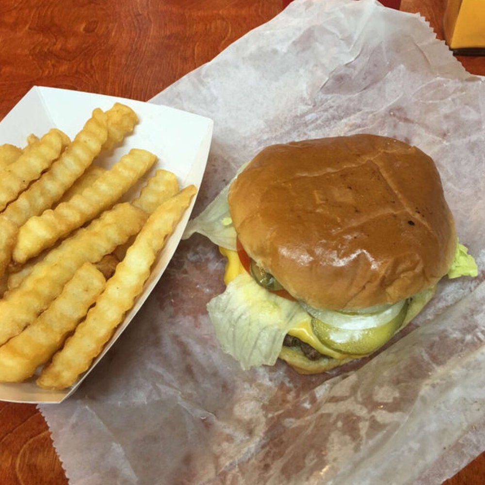 Pikeville Store - Burgers Near Me - Scottsboro, Alabama