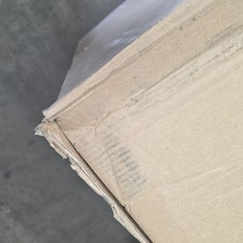 The UPS Store - Another damaged box. - Printing Services Near Me - Bend, Oregon