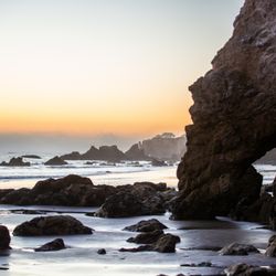 El Matador State Beach - Sunset through the rocks