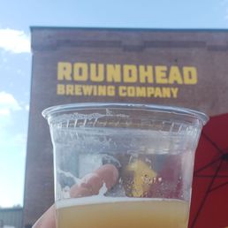 Exterior photo of Roundhead Brewing - Boston, Massachusetts Exterior photo of Roundhead Brewing - Boston, Massachusetts