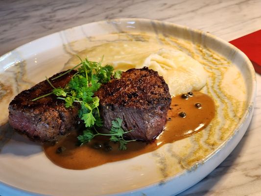 Margaux Brasserie by null