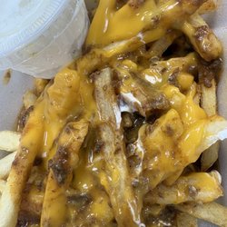 Chili fries with cheese and sour cream