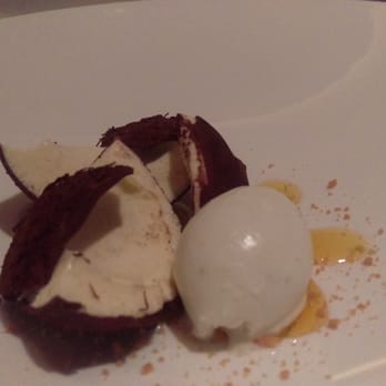 Petrus - Coconut parfait - French Near Me - London, XGL Petrus - Coconut parfait - French Near Me - London, XGL