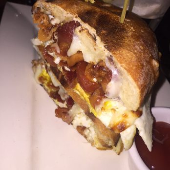 Broadstone Bar & Kitchen - Breakfast sandwich - New American Near Me - New York, New York
