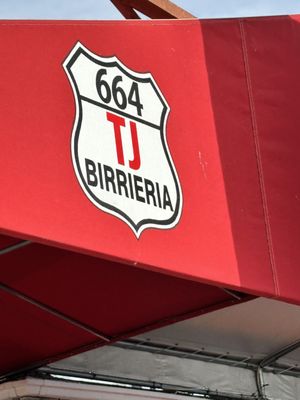 664 Tj Birrieria by null