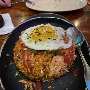 Escala - K - Town Rice Con Pollo - Colombian Near Me - Los Angeles, California Escala - K - Town Rice Con Pollo - Colombian Near Me - Los Angeles, California