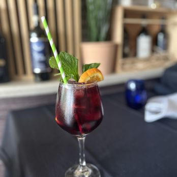 Prosecco22 - Sangria! - Italian Near Me - Pembroke Pines, Florida Prosecco22 - Sangria! - Italian Near Me - Pembroke Pines, Florida
