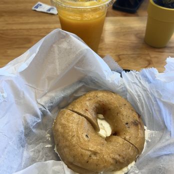 Bagel Bar - Sun dried tomato basil bagel - Bagels Near Me - Rahway, New Jersey