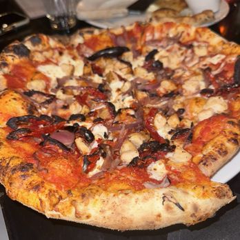 Diavola Pizza - Pizza Near Me - Indianapolis, Indiana Diavola Pizza - Pizza Near Me - Indianapolis, Indiana