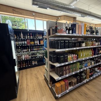 Pearl Liquors - Wines - Beer, Wine & Spirits Near Me - Denver, Colorado Pearl Liquors - Wines - Beer, Wine & Spirits Near Me - Denver, Colorado