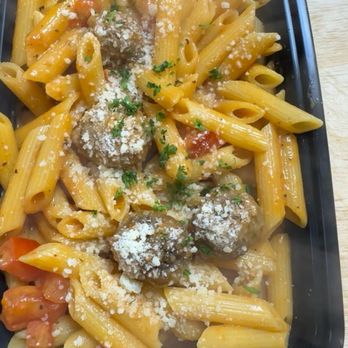 Marechiaro Italian Kitchen - Penne Alla Vodka with Meatballs - Food Delivery Services Near Me - San Jose, California Marechiaro Italian Kitchen - Penne Alla Vodka with Meatballs - Food Delivery Services Near Me - San Jose, California