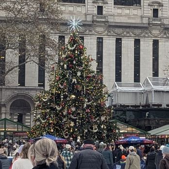 Bryant Park - Parks Near Me - New York, New York Bryant Park - Parks Near Me - New York, New York
