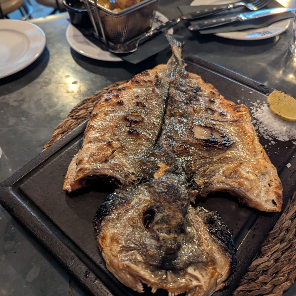 El Chigre 1769 - Local fish (very good) - Tapas/Small Plates Near Me - Barcelona, B