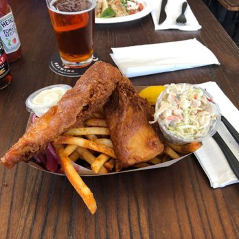 Hook & Anchor - Mahi Mahi fish & chips w/coleslaw - Seafood Near Me - Costa Mesa, California