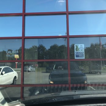 Caliber Collision - Parking specifically for Geico caliber customers - Body Shops Near Me - Suffolk, Virginia Caliber Collision - Parking specifically for Geico caliber customers - Body Shops Near Me - Suffolk, Virginia