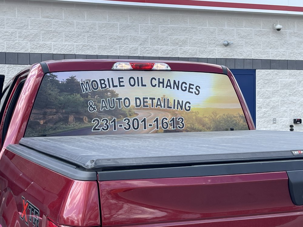 FAMILY AUTO SERVICE White Cloud, Michigan Oil Change Stations