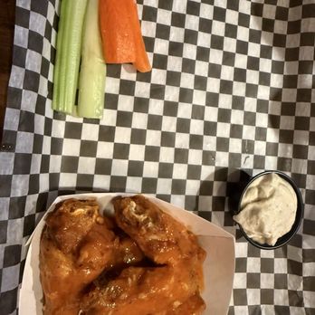 The Back Porch - Wings with great whipped blue cheese dressing side - Burgers Near Me - Longwood, Florida The Back Porch - Wings with great whipped blue cheese dressing side - Burgers Near Me - Longwood, Florida